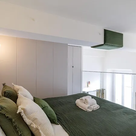 20 Quai Lunel - Loft Vue Port De - 2 Mezzanine - Climatise * Nizza