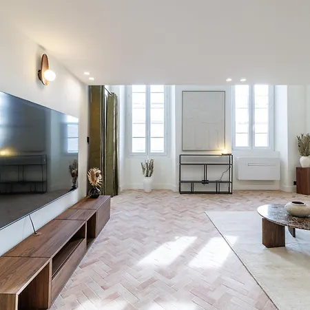 Apartment 20 Quai Lunel - Loft Vue Port De - 2 Mezzanine - Climatise Nizza