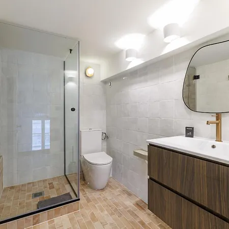20 Quai Lunel - Loft Vue Port De - 2 Mezzanine - Climatise Apartment Nizza